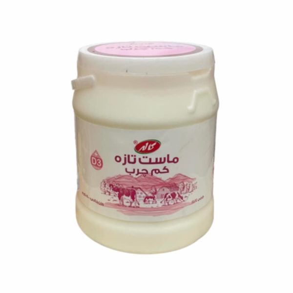 ماست تازه کم چرب کاله 1800 گرمی